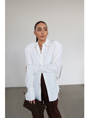 Özge Özgenç Bağlamalı Vatkalı Gömlek