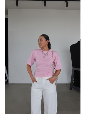 Özge Özgenç Yarasa Kol Yanları Büzgülü Bluz
