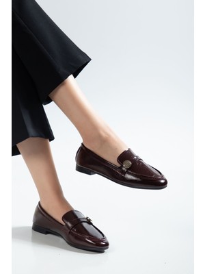Shemard 131 Bordo Kırışık Klasik Maskülen  Günlük Kadın Babet