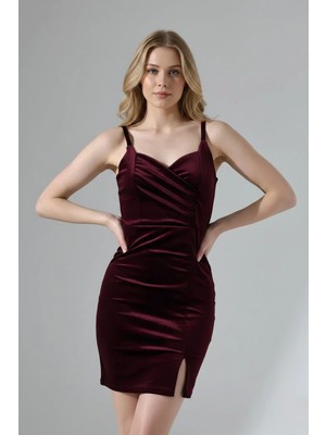 Kadın Ince Askılı Yırtmaç Detay Kadife Kumaş Kısa Elbise