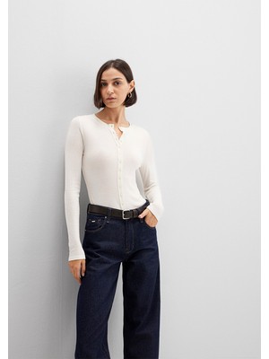 Mavi Düğme Detaylı Ekru Uzun Kollu Tişört 1613652-80194