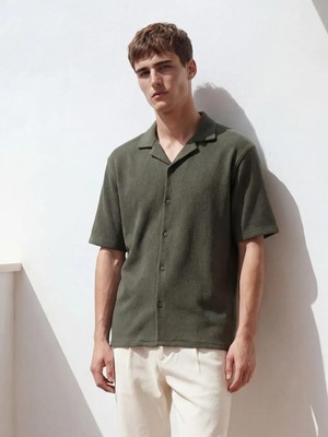 LC Waikiki Regular Fit Resort Yaka Erkek Gömlek  (S6)