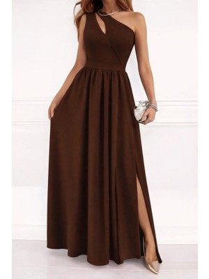 Sidelya Concept Kadın Omuzlardan Açık Asimetrik Yaka Detaylı Yırtmaçlı Maksi Boy Janjan Krep Elbise