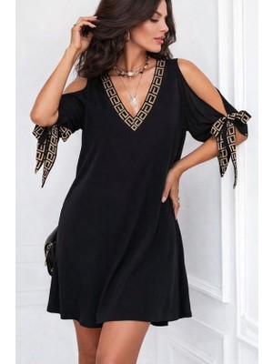 Gacha Kadın Kısa Kollu V Yakalı Kısa Sandy Elbise