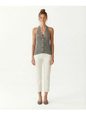 Yargıcı Cropped V Yaka Kolsuz Kazak