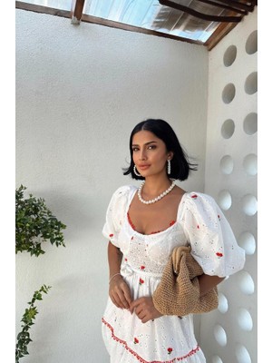 Femora Moda Nar Çiçeği Dantel Detaylı Brode Elbise