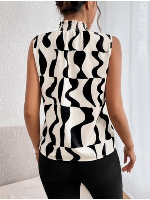 Femora Moda Kadın Kolsuz Balıkçı Yaka Desenli Süprem Bluz