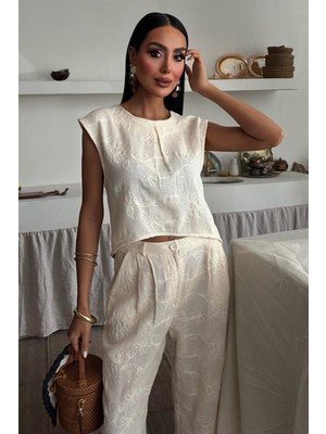 Femora Moda Shalina Süzüne Nakışlı Crop Takım 9796-08