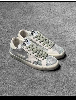 Golden Goose Gümüş Simli Yıldız Kadın Sneaker