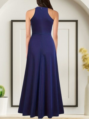 Femora Moda Kadın Halter Yaka Derin Yırtmaç Detaylı Tam Boy Janjan Krep Abiye Elbise