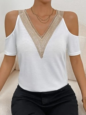 Femora Moda Kadın Omuzlardan Açık V Yakalı Viskon Bluz