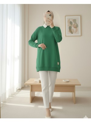 Moda Morfo Bisiklet Yaka Yırtmaçlı Armalı Sweat  -Orman Yş.