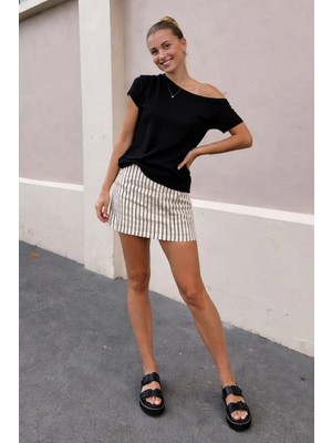 Madmext Siyah Salaş Fit Düşük Omuz Tişört MG2814