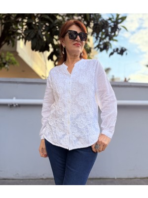 Deniz Ege Yırtmaçlı Hakim Yaka Güpür Gömlek Beyaz