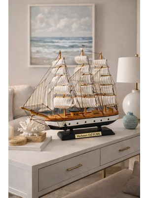 Kesene Isime Kişiye Özel Dekoratif Premium Ahşap El Yapımı Yelkenli Gemi Maketi 50 x 50CM Biblo Hediye 533C