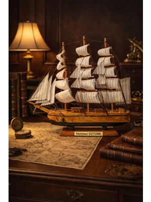 Kesene Isime Kişiye Özel Dekoratif Premium Ahşap El Yapımı Yelkenli Gemi Maketi 50 x 50CM Biblo Hediye 533B