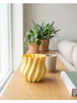 SHC4200 Sarı Kıvrımlı 3D Vazo Estetik Ev Ofis Dekoru