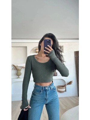 Bigümex Kare Yaka Uzun Kollu Crop Bluz, Parmak Geçmeli