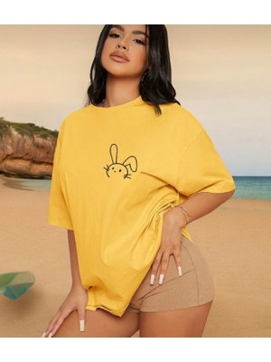 Punix Büyük Beden Özel Seri Tavşancık Silüet Baskılı %100 Pamuk Oversize Battal Kadın T-Shirt