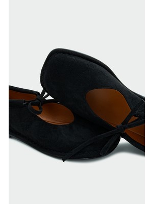 Laminta Mex Bağcık Detaylı Kadın Siyah Barefoot Ayakkabı