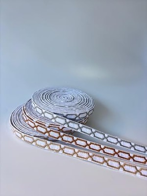 Uray Home Kurdele Nakış Tasarımlı Benzersiz Dekoratif Aksesuar (Gri)