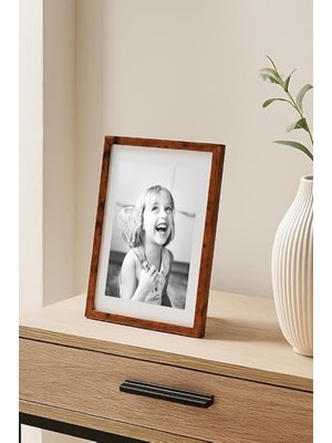 Uray Home Ahşap Resim Çerçevesi 4'lü Set Halinde 21 x 29 cm (A-4) Boyutunda