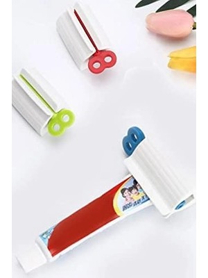 MiraLive Series Beyaz Çevirmeli Diş Macun Sıkacağı 1 Adet 1420