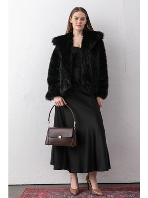 Paul Brand Arden Gold Detaylı Retro Deri Görünümlü Vintage Model Kadın Baget Omuz Çantası