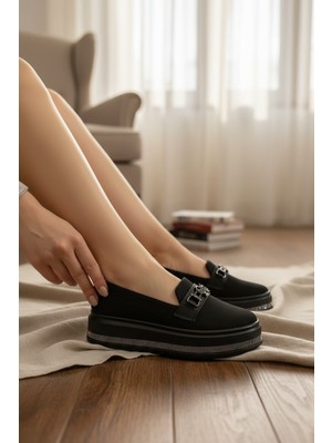 Enoch Kadın Ortopedik Tabanlı Kristal Taşlı Kalın Taban Zincir Detaylı Loafer Babet Ayakkabı