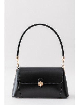 Paul Brand Arden Gold Detaylı Retro Deri Görünümlü Vintage Model Kadın Baget Omuz Çantası