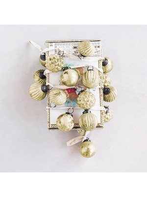 Asseds Store Co-Op Kabartmalı Cıva Cam Top Süs Garland, Sıkıntılı Mat Krem