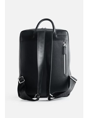 Ecovibe Paftalı Deri Laptop Sırt Çantası, 38X26X6 Cm, Modern Tasarım
