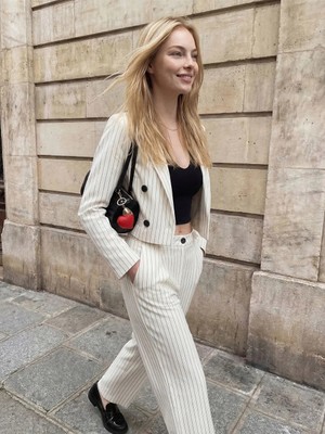 LC Waikiki Xsıde Beyaz Kruvaze Yaka Çizgili Kadın Blazer Ceket