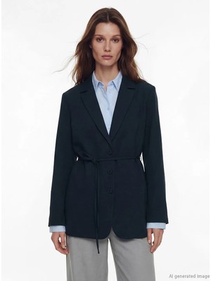 LC Waikiki Lcw Modest Lacivert Kuşaklı Yaka Kadın Blazer Ceket