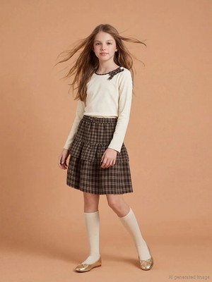 LC Waikiki Lcw Kids Kahverengi Beli Lastikli Ekose Katkat Kız Çocuk Şort Etek