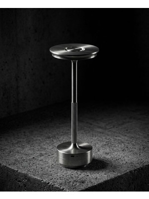 Bienca Kablosuz LED Masa Lambası – Şarjlı, Dokunmatik, 3 Işık Modu, Modern Metal Gövde, Dekoratif Ortam Aydınlatma