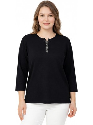 Gürkan Kadın Taş Düğmeli Küçük V Yakalı Bluz BGL-ST05289