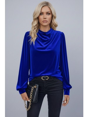 Kadın Arkadan Fermuarlı Hakim Yaka Görünümlü Manşetli Kadife Davet Bluzu