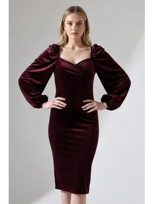 Kadın Kalp Yaka Balon Kol Kadife Midi Elbise
