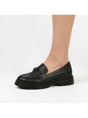 Ayakkabımood SL2010 Siyah Cilt Leofer Günlük Kadın Ayakkabı