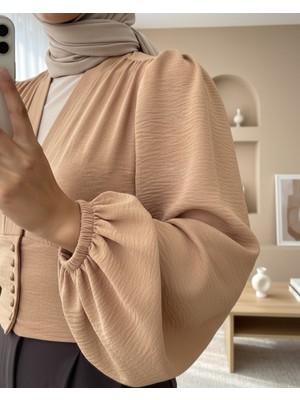 Moda Morfo Düğmeli Arkası Lastikli Balon Kol Sandy Crop     -Vizon