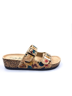 Guja G26Y102 Kelebek ve Çiçek Desenli Kadın Çift Tokalı Bej Renk Konfor Terlik