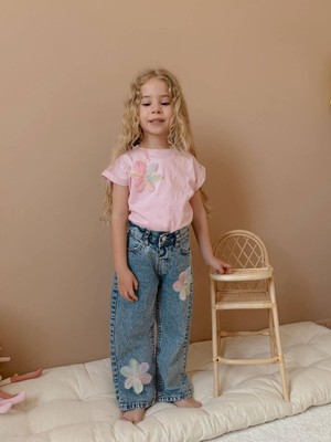 Butik Kız Çocuk 3 Boyutlu Çiçekli Alt - Üst Kot Pantolonlu Takım