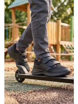 In Step Deexter Gün Boyu Konfor Sunan Çift Cırtlı Çocuk Spor Ayakkabısı – Siyah