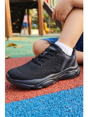 In Step Pure Black Ultra Hafif Nefes Alabilir Çocuk Spor Ayakkabı - Siyah