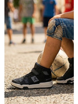 In Step Seviya Siyah Cırtcırtlı Çocuk Bot Tipi Spor Ayakkabı - Okul ve Sokak Modası