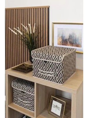 Esranın Dünyası Kapaklı Mini Kutu Düzenleyici - 30X30X23 cm