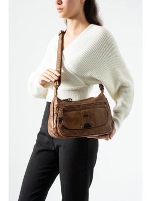Baginn Yıkama Deri Günlük Kadın Postacı Çanta Çapraz Askılı Omuz Çantası Vegan Deri 26*20 cm Kapaklı Model