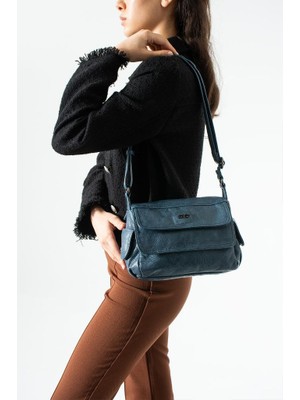 Baginn Yıkama Suni Deri Günlük Kadın Postacı Çanta Çapraz Askılı Omuz Çantası 26*20 cm Kapaklı Model