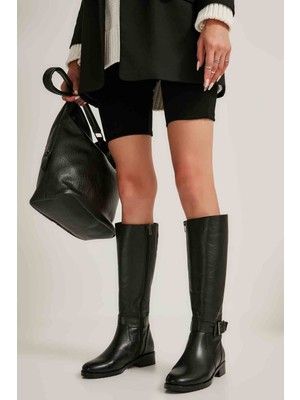 Bambi̇ Kadın Çizme Siyah Deri Klasik Topuklu Günlük Kullanım İçin Şık Tasarım